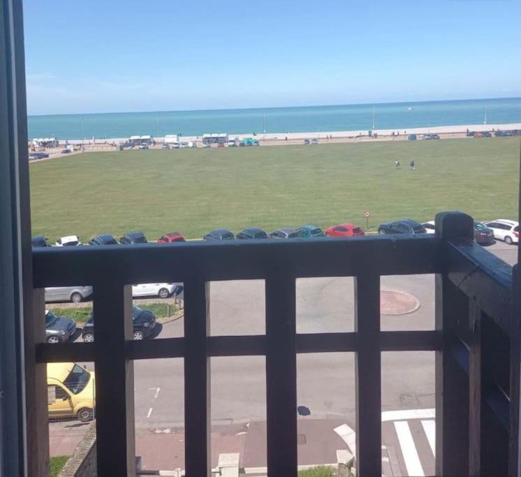 Bel Appartement Vue Mer Centre-Ville, Face Plage Dieppe Zewnętrze zdjęcie